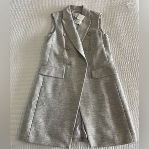 Club Monaco sleeveless vest. Brand new with tags